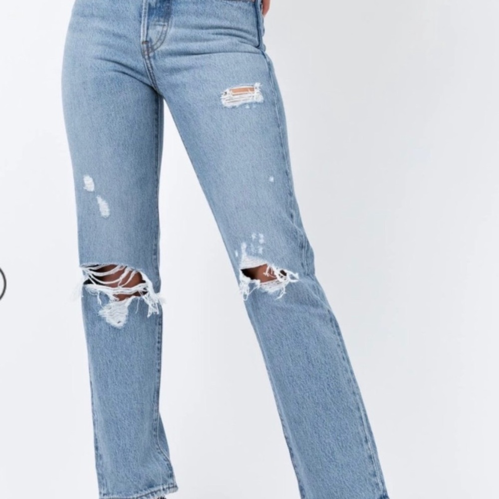 SOLD DO NOT PURCHASE Levi Wedgie Straight Jeans